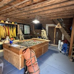 Town of West Yellowstone - Smoke jumper cabin