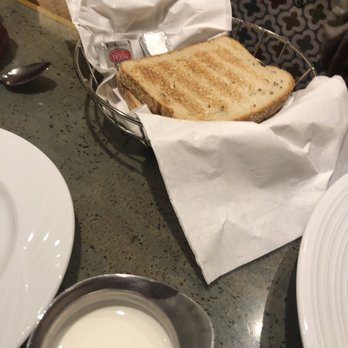 Avenue Cafe - Toast - Bars Near Me - Las Vegas, Nevada