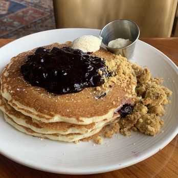 Q Kitchen | Bar - Blueberry pancakes - Barbeque Near Me - San Antonio, Texas