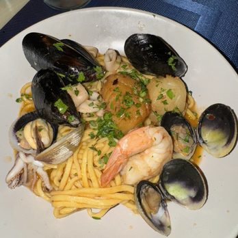Cedro Italian Restaurant - Italian Near Me - Newbury Park, California