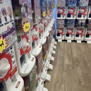 Bookoff - Riverside - Once u enter these will be on left hand corner of store - Bookstores Near Me - Riverside, California