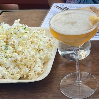 Ripple Wine Bar - Covington - Truffle popcorn, American Beauty cocktail, 1/2 glass of wine - Wine Bars Near Me - Covington, Kentucky