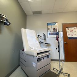 Pima Heart and Vascular - Exam room