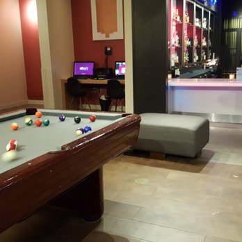 Aloft by Marriott Chesapeake - Pool Table - Hotels Near Me - Chesapeake, Virginia