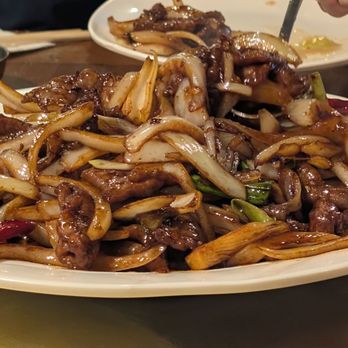Din Ding Dumpling House - Mongolian beef - Dim Sum Near Me - Union City, California Din Ding Dumpling House - Mongolian beef - Dim Sum Near Me - Union City, California