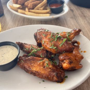 The Quencher - Buffalo wings - Pizza Near Me - Newport, Rhode Island