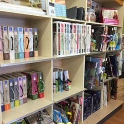 Sherwin-Williams Paint Store - Design books