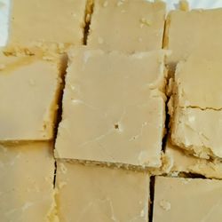 Meadowlark Farm - Komemade fudge