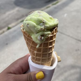 Ruby Scoops - Grasshopper Pie Ice Cream- Mint, Pieces of pie crust, and marshmallow - Ice Cream & Frozen Yogurt Near Me - Richmond, Virginia