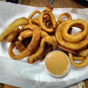 Anchor Bar - Onion rings with spicy mayo dipping sauce - Chicken Wings Near Me - Buffalo, New York Anchor Bar - Onion rings with spicy mayo dipping sauce - Chicken Wings Near Me - Buffalo, New York