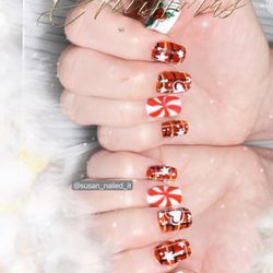 Susan Nailed It - Christmas nails