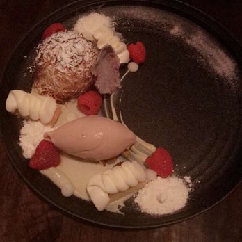 Doris Metropolitan - Oriental Rose for dessert - Steakhouses Near Me - Houston, Texas Doris Metropolitan - Oriental Rose for dessert - Steakhouses Near Me - Houston, Texas