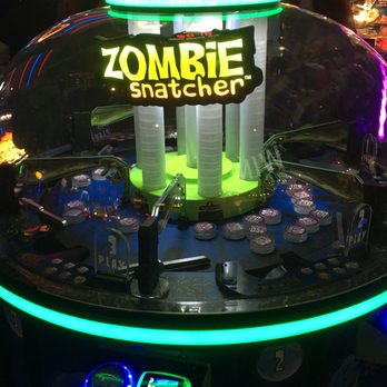 Dave & Buster's Ala Moana - A bunch of Zombie games. - Arcades Near Me - Honolulu, Hawaii