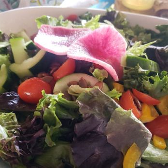 LuLu's Destin - Arcadian green salad - Seafood Near Me - Destin, Florida