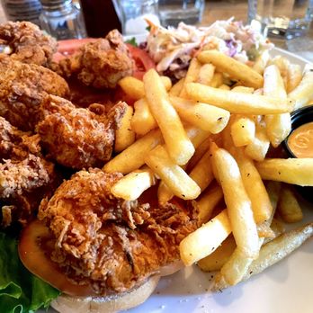 Peaches - Fried Shrimp Po-Boy - Southern Near Me - Brooklyn, New York