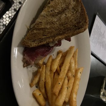 Old Granite Street Eatery - Ruben sandwich with fries - New American Near Me - Reno, Nevada Old Granite Street Eatery - Ruben sandwich with fries - New American Near Me - Reno, Nevada