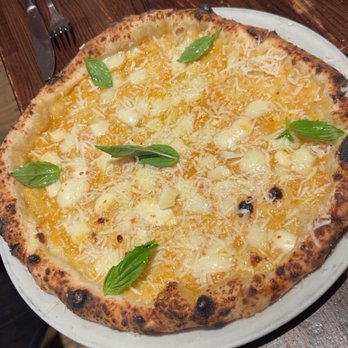 Don Antonio - Yellow Margherita Pizza - Pizza Near Me - New York, New York Don Antonio - Yellow Margherita Pizza - Pizza Near Me - New York, New York