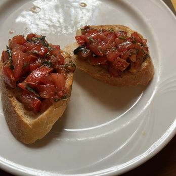 Trattoria Buzzino - Bruschetta - Trattorie Near Me - Florence, FI