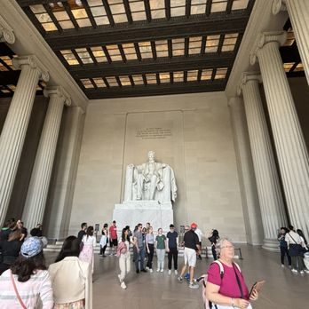 Lincoln Memorial - Landmarks & Historical Buildings Near Me - Washington, DC, District of Columbia