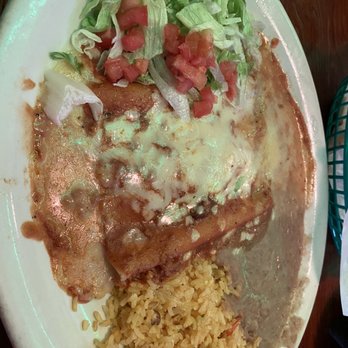 Los Bravos - Cheese Enchilada plate. Yummy!! - Mexican Near Me - Pooler, Georgia