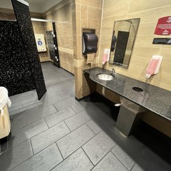 Sheetz - Women's Restroom