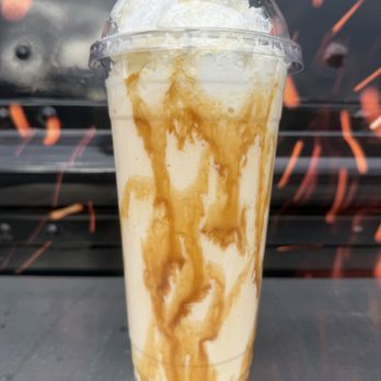 Wana Shawarma - Vanilla milkshake - Food Trucks Near Me - Snoqualmie, Washington