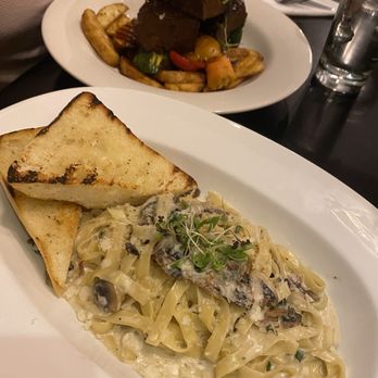 The Grande Kitchen + Bar - Funghi Tagliatelle, Braised short ribs - Bars Near Me - Canmore, Alberta