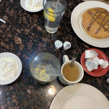Ryan Grill and Coney Island - Chocolate chip pancakes - American Near Me - Warren, Michigan