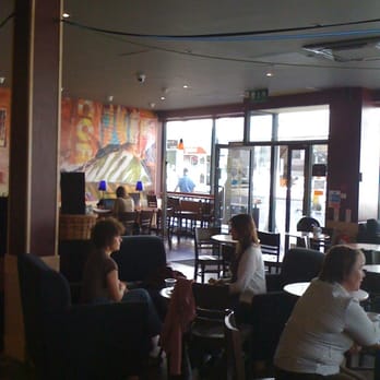 Starbucks - Coffee & Tea Near Me - Hove, BNH Starbucks - Coffee & Tea Near Me - Hove, BNH