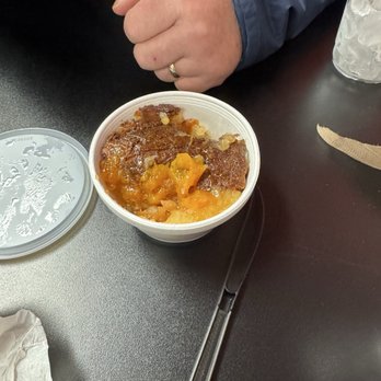 Bragg BBQ - Peach cobbler - Barbeque Near Me - East Moline, Illinois Bragg BBQ - Peach cobbler - Barbeque Near Me - East Moline, Illinois