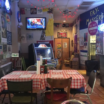 Champy's Famous Fried Chicken - Really cool eclectic decor - Southern Near Me - Daphne, Alabama