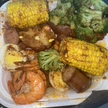 Crab Pot Lounge - Stephanie plate ( minus crab legs/add broccoli ) - Seafood Near Me - College Park, Georgia Crab Pot Lounge - Stephanie plate ( minus crab legs/add broccoli ) - Seafood Near Me - College Park, Georgia