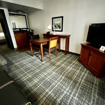 Embassy Suites by Hilton Austin Central - Hotels Near Me - Austin, Texas Embassy Suites by Hilton Austin Central - Hotels Near Me - Austin, Texas