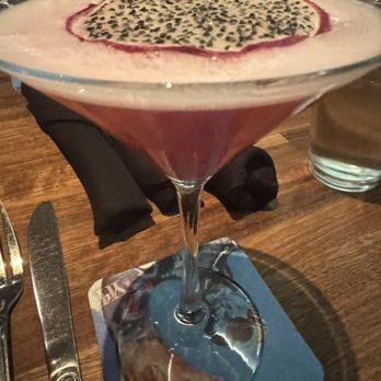 Yard House - Dragon Fruit Cosmo - New American Near Me - Meridian, Idaho