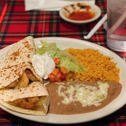 Playita Mexicana - Shrimp quesadilla