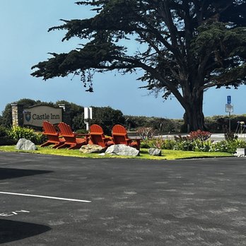 Castle Inn - Hotels Near Me - Cambria, California