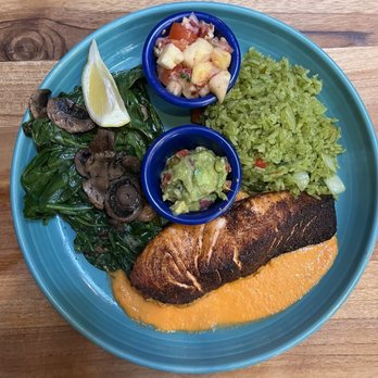 Tower Cafe - Salmon - Breakfast & Brunch Near Me - Sacramento, California