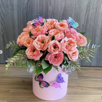 Universal Flowers - Florists Near Me - Oviedo, Florida Universal Flowers - Florists Near Me - Oviedo, Florida