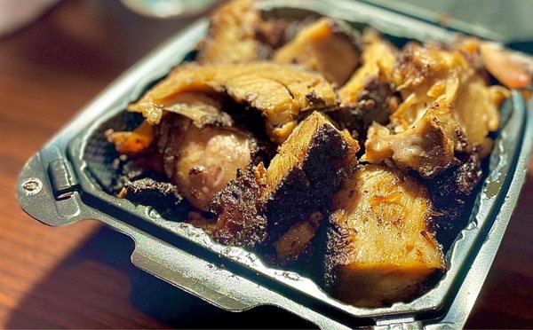 Jerk Pan Kusine by null