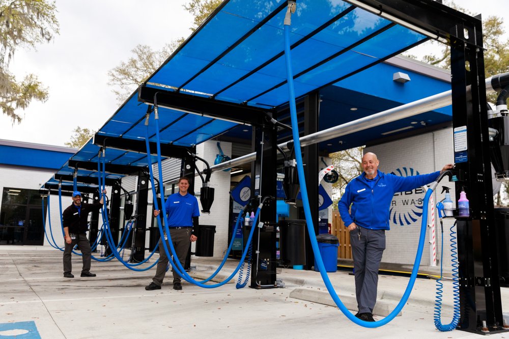 CALIBER CAR WASH FLORENCE Updated September 2024 21 Photos 110