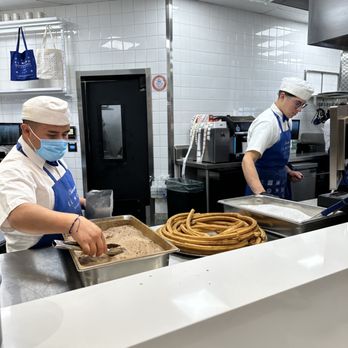 El Moro Churrería - Churros - Desserts Near Me - Costa Mesa, California