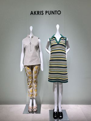 Neiman Marcus by null