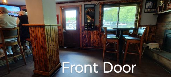 Del's Bar & Grill by null