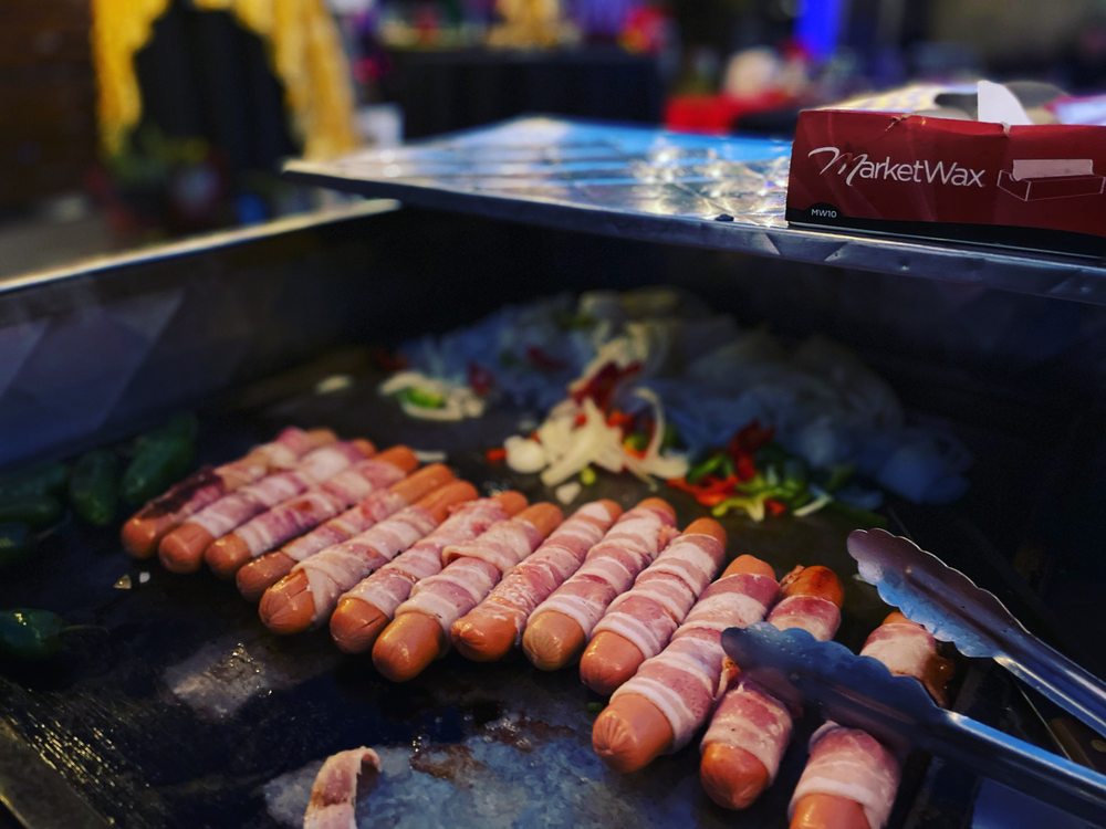 Soho Hotdogs Logo