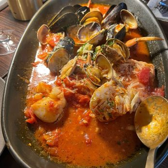 JC Bruno Restaurant - Cioppino - New American Near Me - San Bruno, California JC Bruno Restaurant - Cioppino - New American Near Me - San Bruno, California