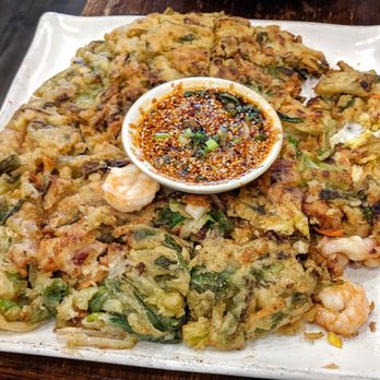 Makkal Chon - Delicious seafood pancake - Korean Near Me - Toronto, Ontario Makkal Chon - Delicious seafood pancake - Korean Near Me - Toronto, Ontario