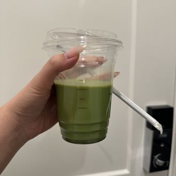 Drip and Sip Coffee - Large matcha latte, oat milk, no ice - Coffee & Tea Near Me - Chino, California Drip and Sip Coffee - Large matcha latte, oat milk, no ice - Coffee & Tea Near Me - Chino, California