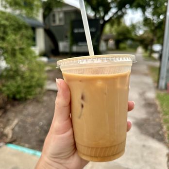 DUO - River Oaks - Iced latte with almond milk - Coffee & Tea Near Me - Houston, Texas DUO - River Oaks - Iced latte with almond milk - Coffee & Tea Near Me - Houston, Texas