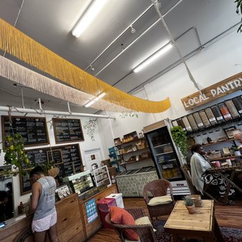 Under the Mango Tree - Airy space - Coffee & Tea Near Me - Miami Beach, Florida Under the Mango Tree - Airy space - Coffee & Tea Near Me - Miami Beach, Florida