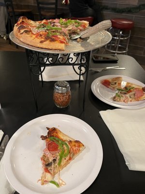 Bruno's Pizza & Wings by null